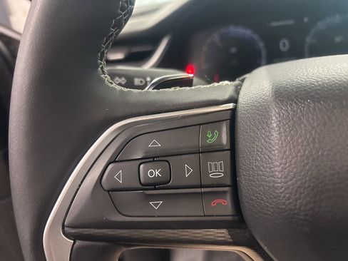 Used 2025 Jeep Grand Cherokee L Altitude image 15