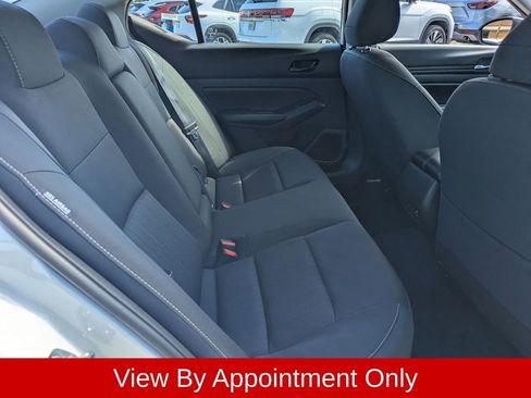 Used 2025 Nissan Altima 2.5 SV FWD image 29