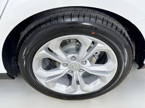 New 2025 Honda Accord LX image 29