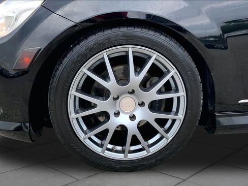 Used 2010 Mercedes-Benz C 300 4MATIC Sedan image 10