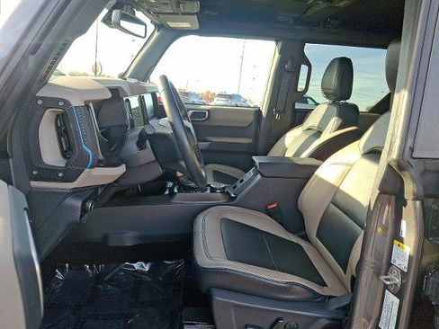 Certified 2023 Ford Bronco Wildtrak image 13