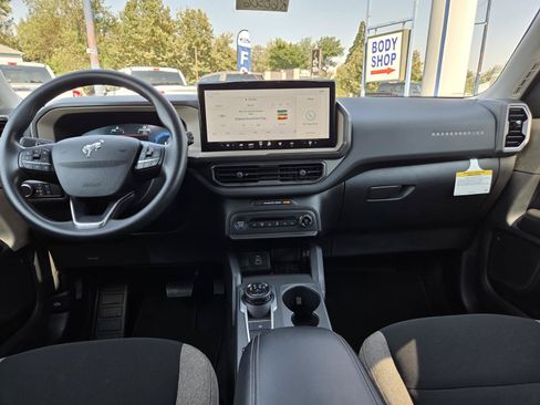 Used 2025 Ford Bronco Sport Big Bend AWD/4WD image 15