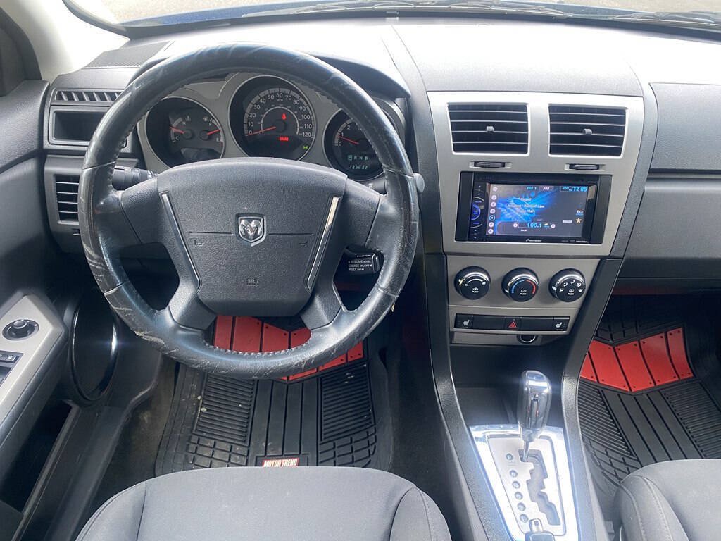 Used 2010 Dodge Avenger Express FWD image 13