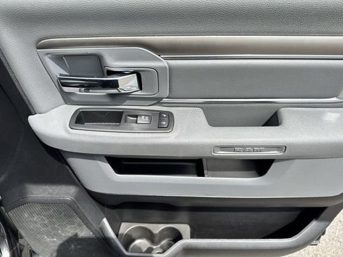 Used 2017 RAM 1500 Big Horn AWD/4WD image 19