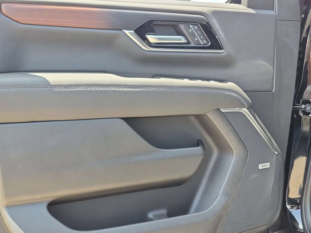 New 2026 GMC Yukon Denali w/ Advanced Technology Package AWD/4WD image 20