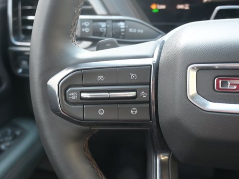 Used 2026 GMC Yukon AT4 AWD/4WD image 18