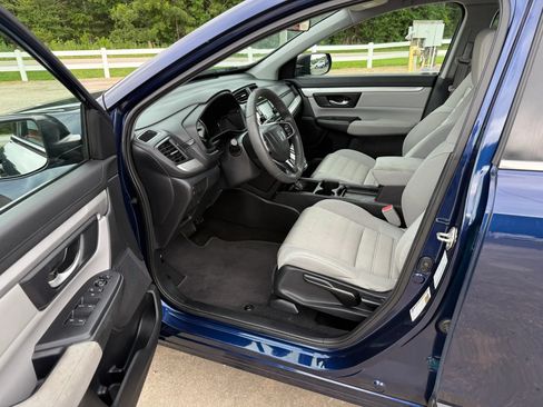 Used 2018 Honda CR-V LX image 12