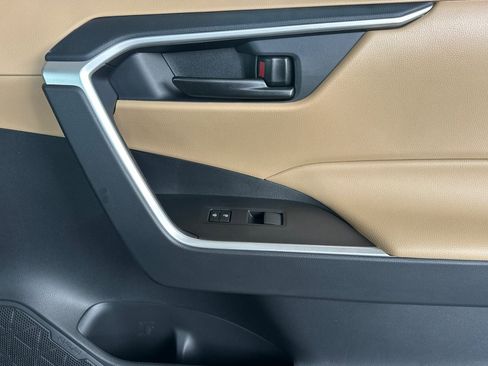 New 2025 Toyota RAV4 LE image 21