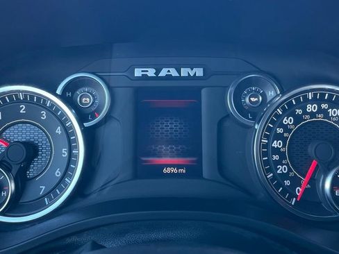 Used 2025 RAM 1500 Big Horn AWD/4WD image 15