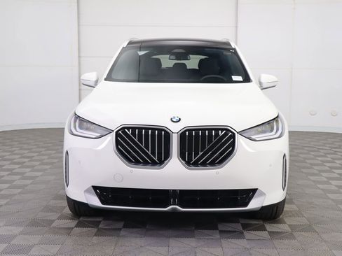 Certified 2025 BMW X3 xDrive30i w/ Convenience Package image 3