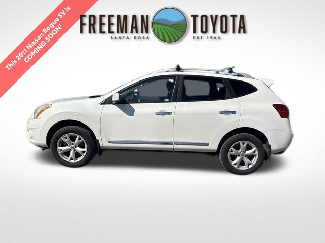 Used 2011 Nissan Rogue SV w/ Premium Pkg AWD/4WD image 1