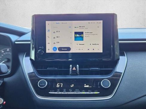 Used 2023 Toyota Corolla LE image 13