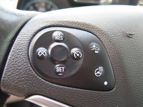 Used 2014 Chevrolet Impala LTZ FWD image 16