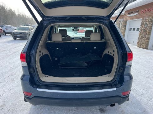 Used 2020 Jeep Grand Cherokee Limited image 21