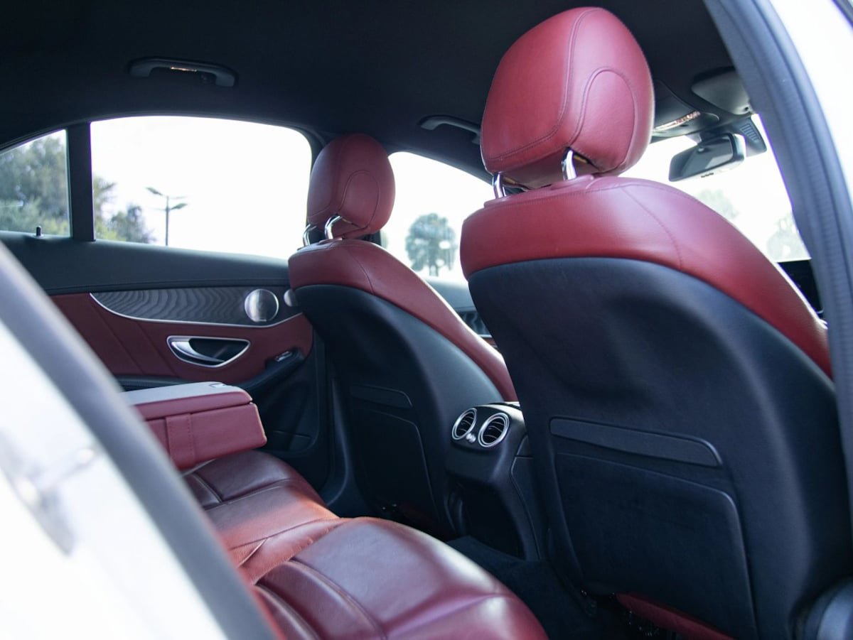Used 2016 Mercedes-Benz C 300 Sedan image 28
