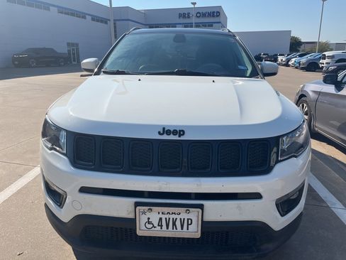 Used 2018 Jeep Compass Altitude w/ Popular Equipment Group image 3