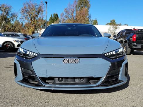 Used 2024 Audi e-tron GT Premium Plus image 8