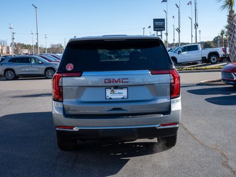 New 2026 GMC Yukon XL Elevation image 4