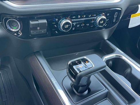 New 2026 GMC Sierra 1500 SLT w/ SLT Premium Plus Package AWD/4WD image 27