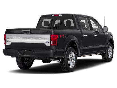 Used 2018 Ford F150 Platinum w/ Equipment Group 701A Luxury image 5