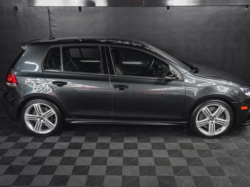 Used 2012 Volkswagen Golf 4-Door image 16