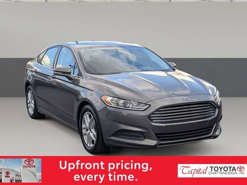 Used 2014 Ford Fusion SE FWD image 1