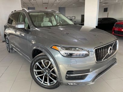 Used 2018 Volvo XC90 T6 Momentum w/ Convenience Package