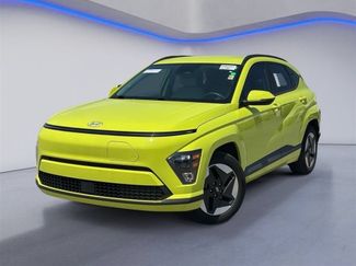 Used 2024 Hyundai Kona SEL FWD video 2