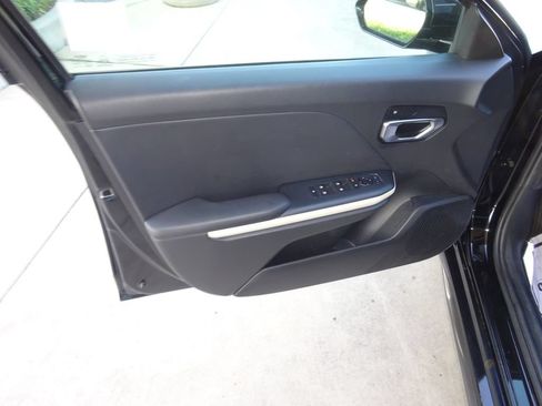 Used 2025 Kia K4 GT-Line FWD image 24