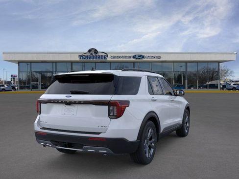 New 2026 Ford Explorer Active w/ Active Comfort Package image 8
