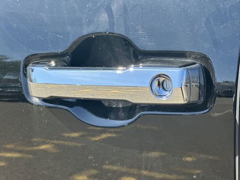 New 2026 Toyota Tacoma Limited AWD/4WD image 16