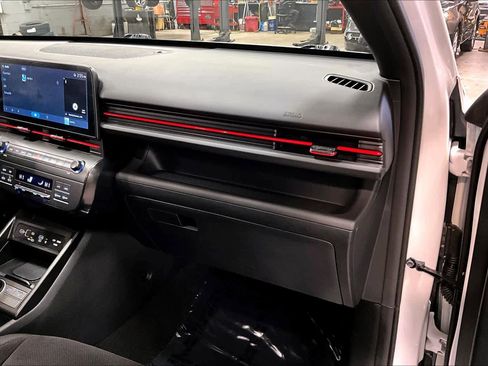 Used 2024 Hyundai Kona N Line image 18