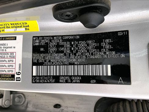 Used 2011 Toyota 4Runner SR5 w/ Premium Pkg w/Leather AWD/4WD image 34