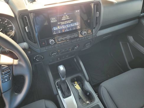 Used 2025 Nissan Frontier S AWD/4WD image 20