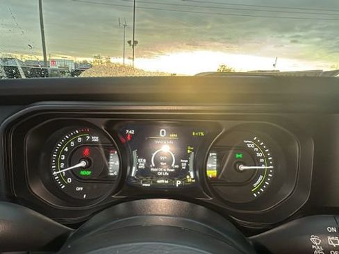 Used 2025 Jeep Wrangler Unlimited Rubicon 4xe w/ Safety Group image 17