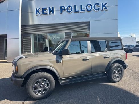 New 2025 Ford Bronco Big Bend image 2