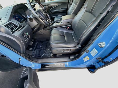Certified 2024 Honda Passport TrailSport image 18