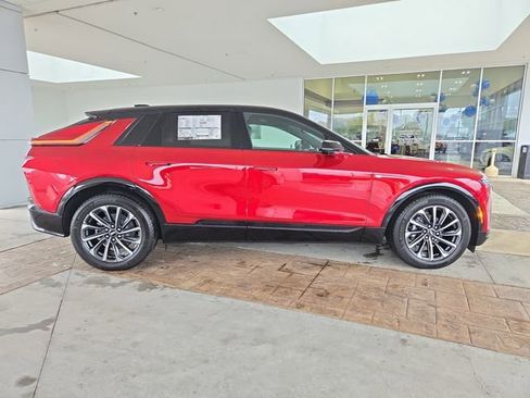 New 2026 Cadillac Lyriq Premium Sport image 6