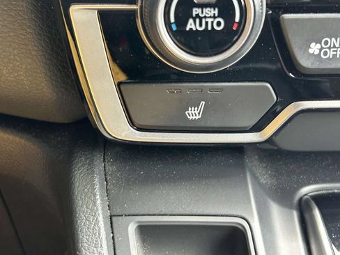 Used 2018 Honda CR-V Touring image 16