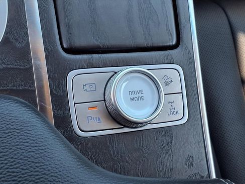 Used 2024 Genesis GV80 3.5T image 32