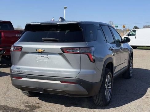 Certified 2026 Chevrolet Equinox LT w/ Convenience Package II image 6