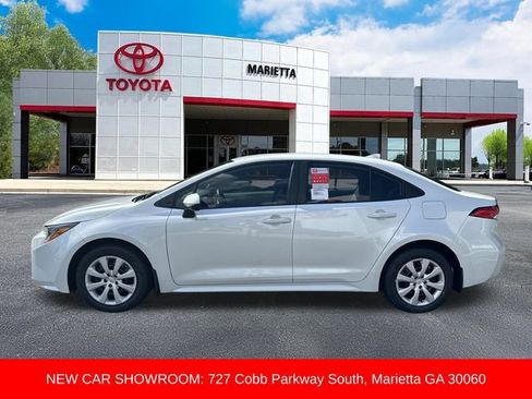 New 2026 Toyota Corolla LE FWD image 2