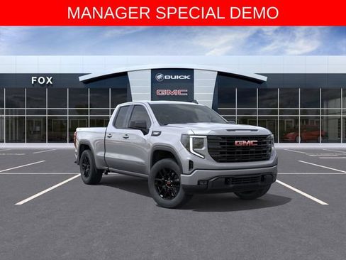 Used 2026 GMC Sierra 1500 Elevation AWD/4WD image 1