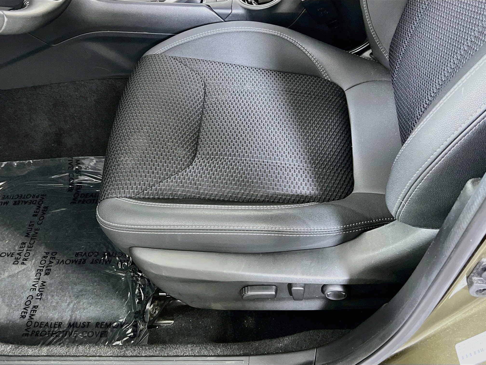 Used 2023 Subaru Forester Premium AWD/4WD image 18