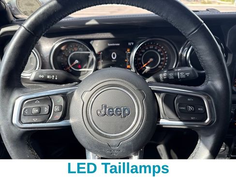 Used 2021 Jeep Wrangler Unlimited Sahara image 13
