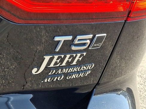 Used 2020 Volvo V60 T5 Cross Country w/ Protection Package Premier AWD/4WD image 35