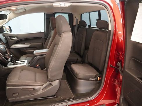 Used 2018 Chevrolet Colorado LT w/ LT Convenience Package AWD/4WD image 18