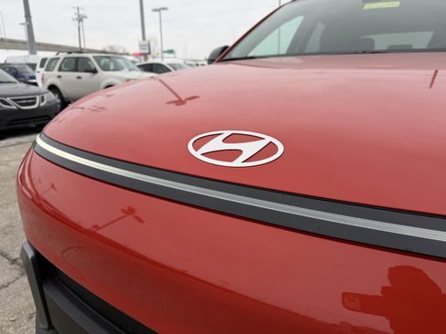 New 2026 Hyundai Kona SEL Sport AWD/4WD image 17