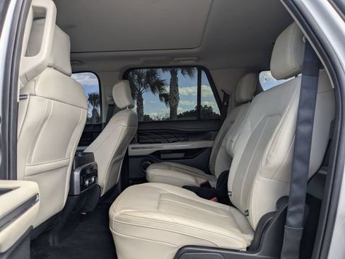 Used 2020 Ford Expedition Max Platinum AWD/4WD image 21