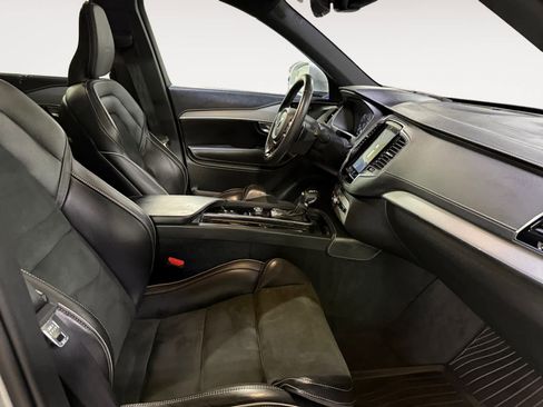 Used 2019 Volvo XC90 T6 R-Design w/ Protection Package Premier image 19
